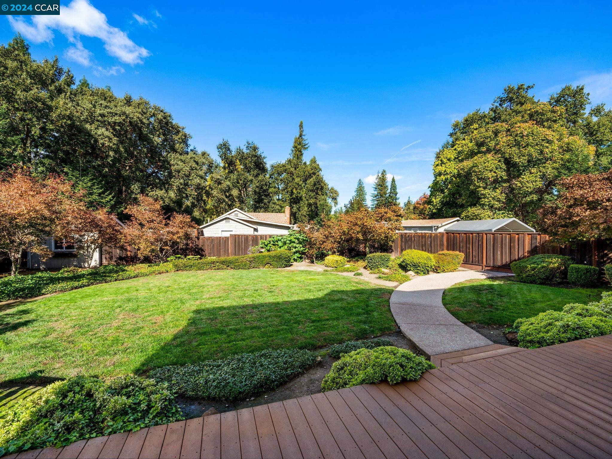 1420 Jackson Way, Alamo