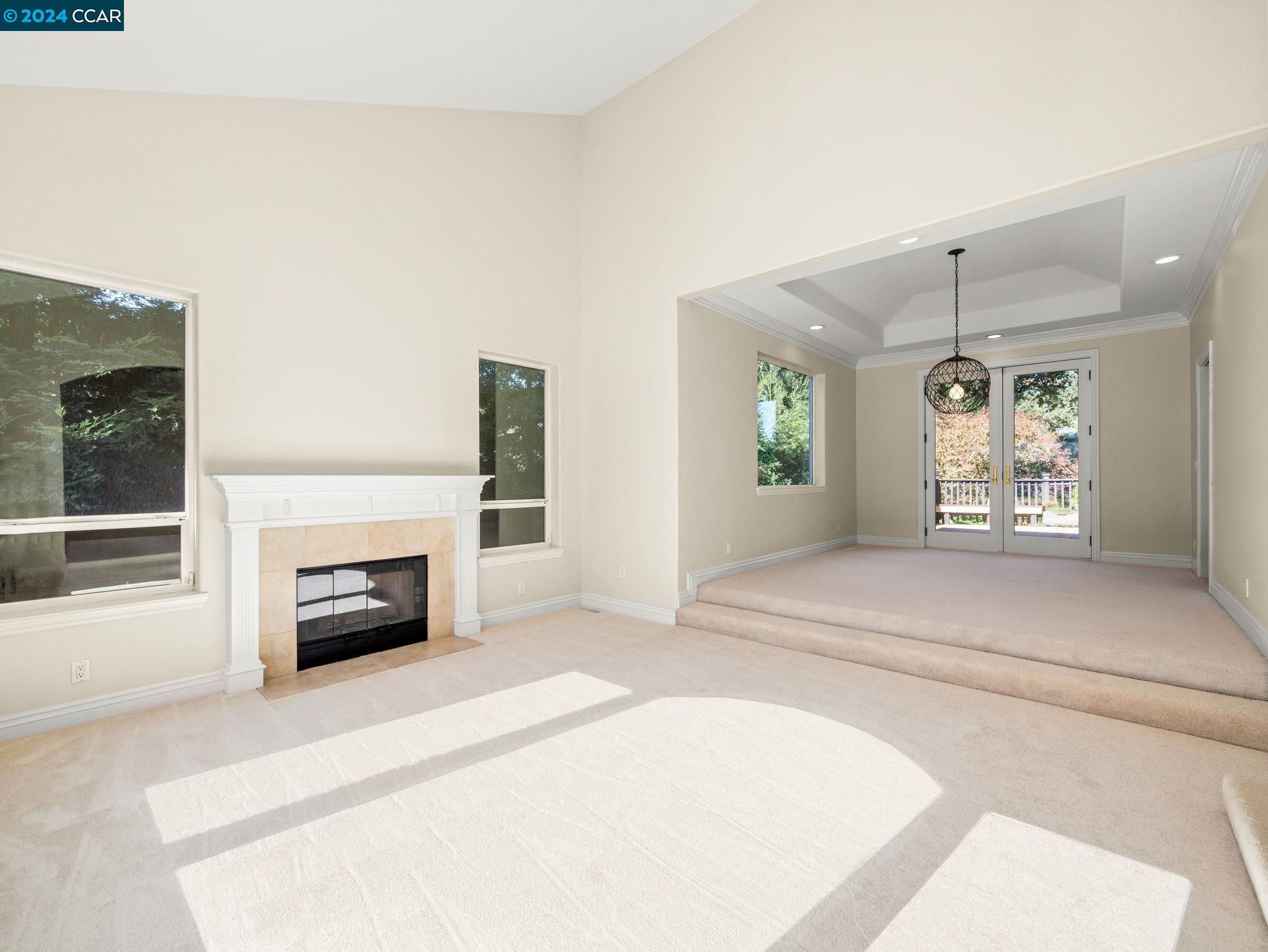 1420 Jackson Way, Alamo