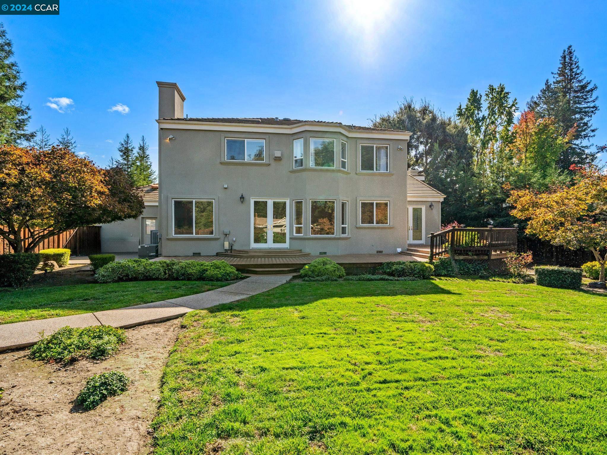 1420 Jackson Way, Alamo