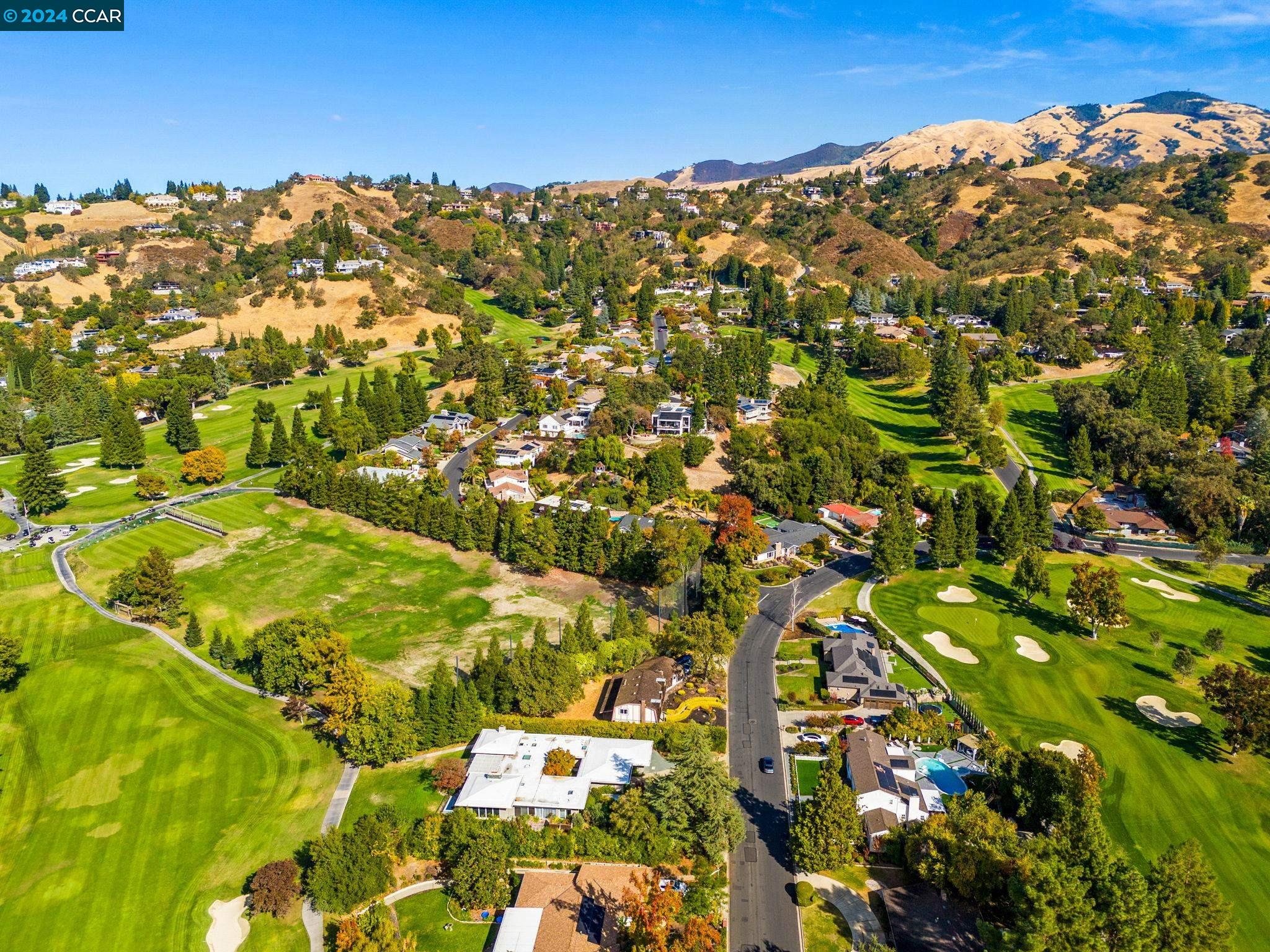 1420 Jackson Way, Alamo