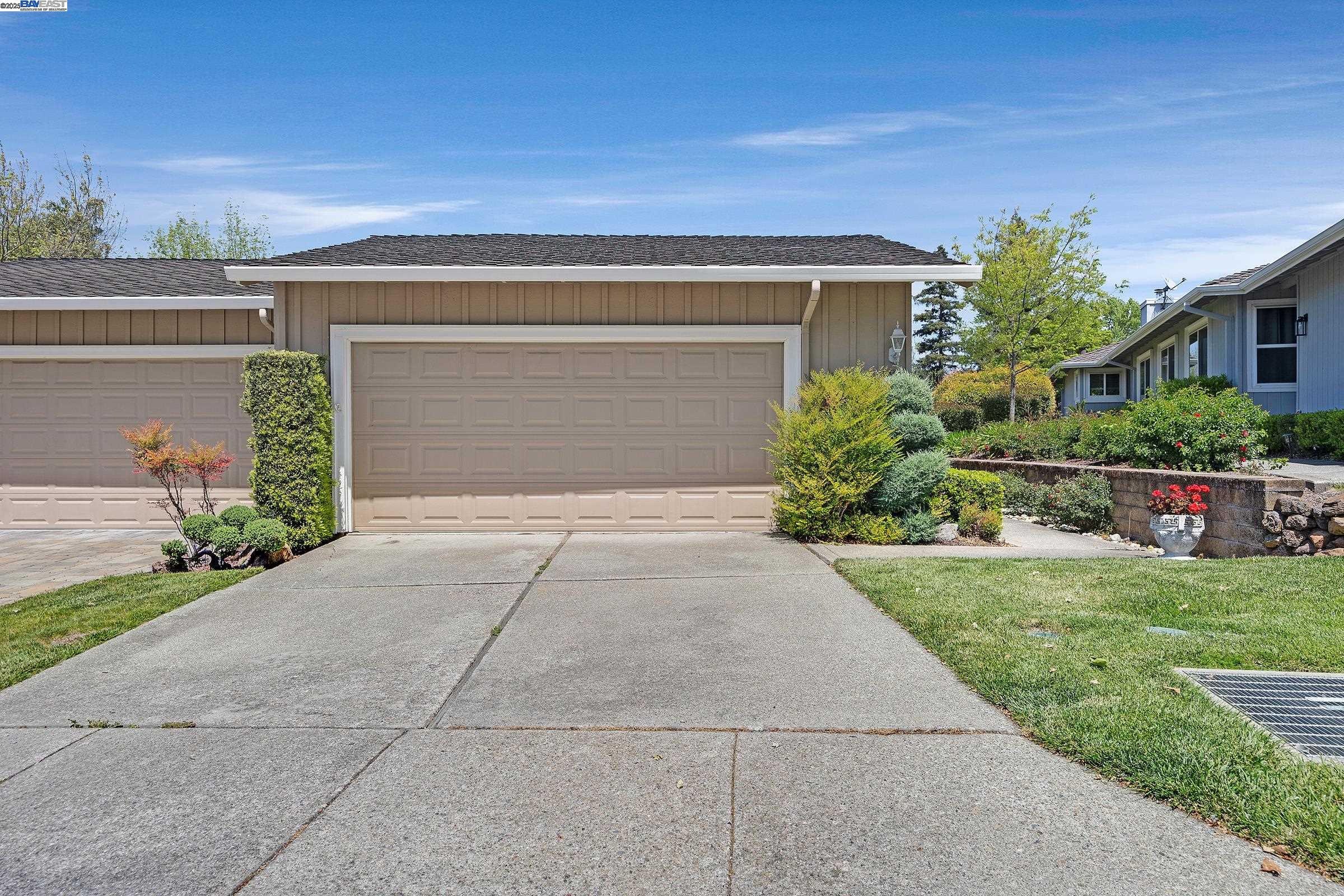 2108 Myrtle Beach Ln, Danville