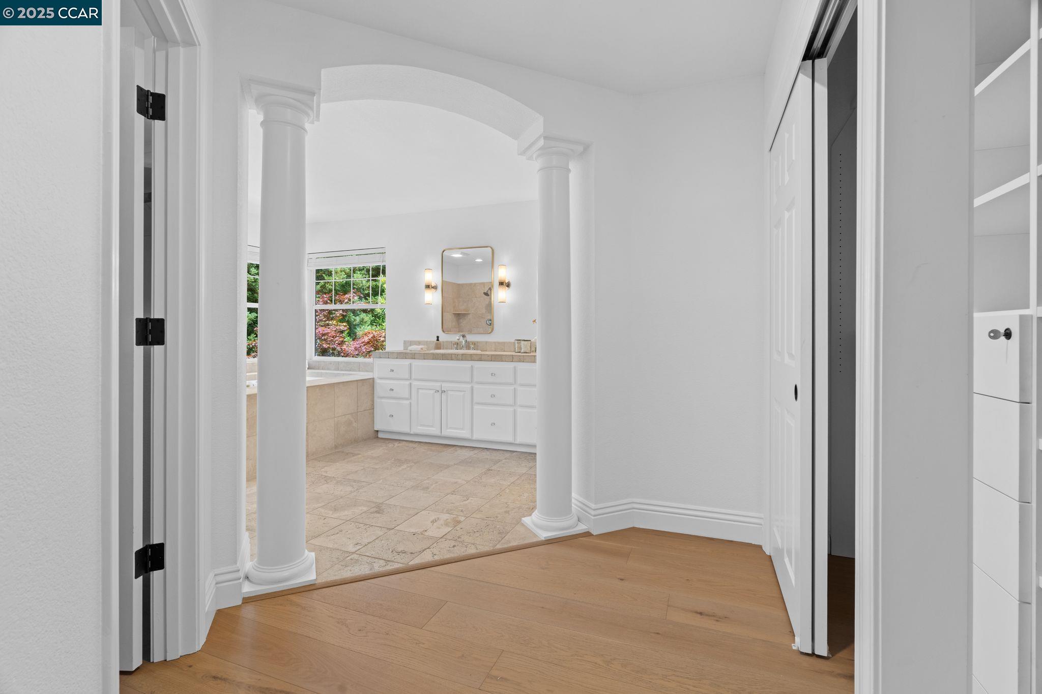 107 Leafield Rd, Danville