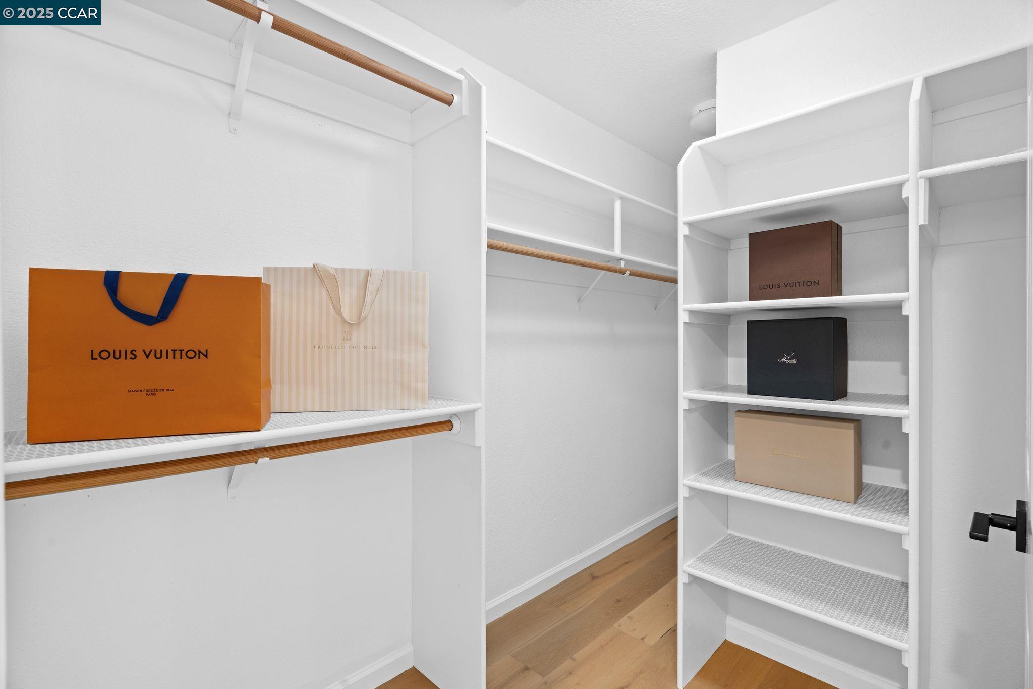 107 Leafield Rd, Danville