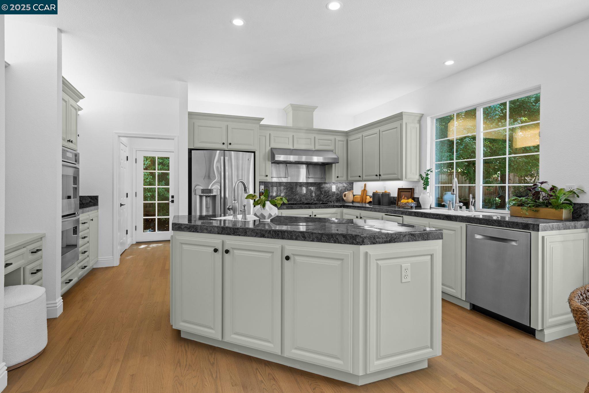 107 Leafield Rd, Danville