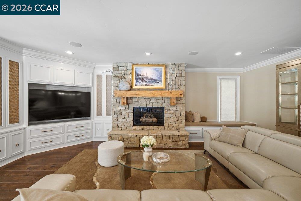49 Brightwood Cir