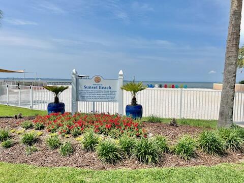 4321 Sunset Beach Boulevard