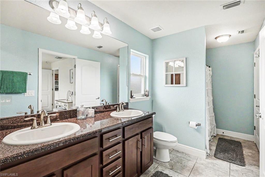 1223 NW 15th PL