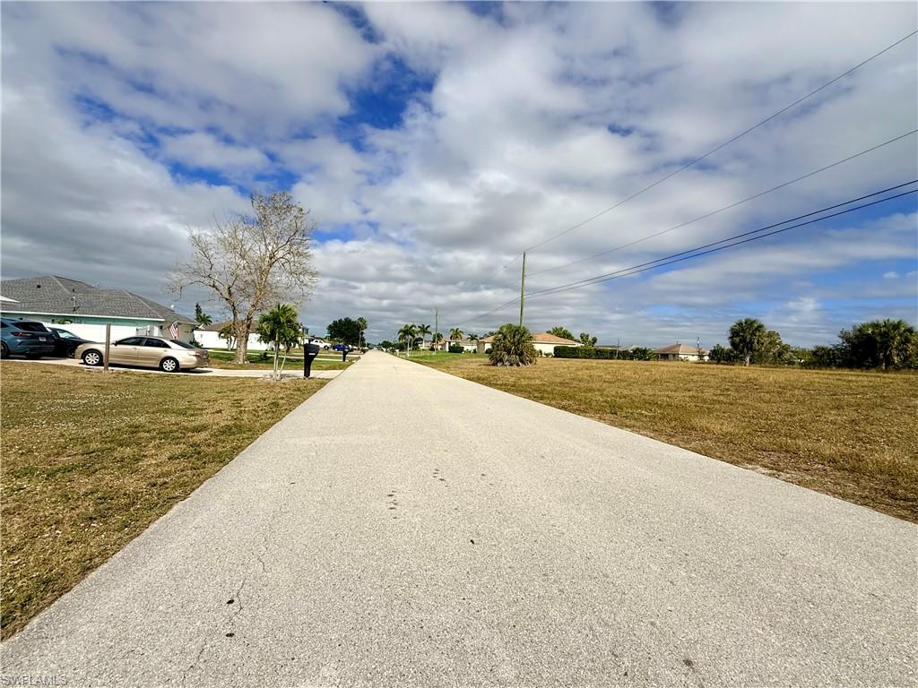 3431 SW 8th CT