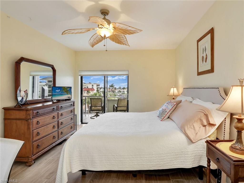 1041 Swallow AVE Unit: 404