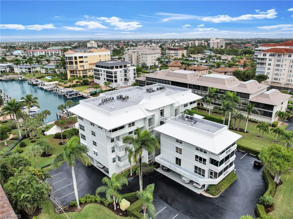 1041 Swallow AVE Unit: 404