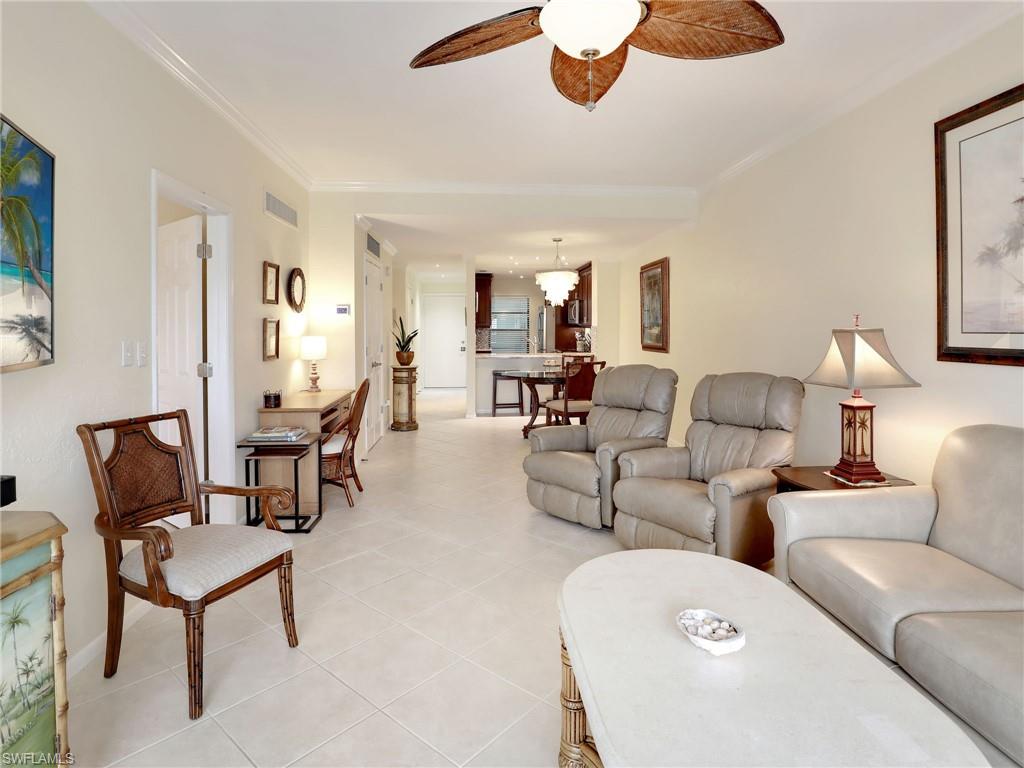 1041 Swallow AVE Unit: 404