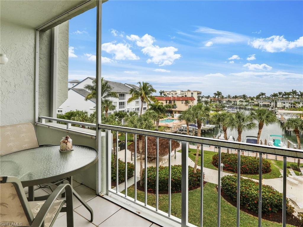 1041 Swallow AVE Unit: 404