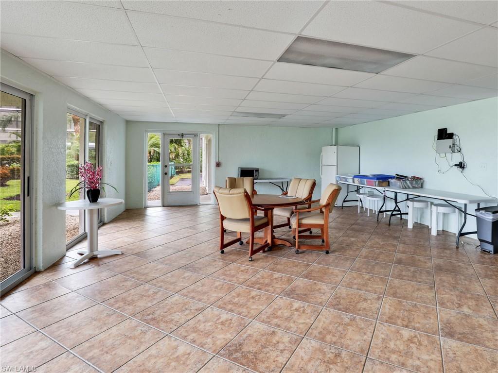 1041 Swallow AVE Unit: 404