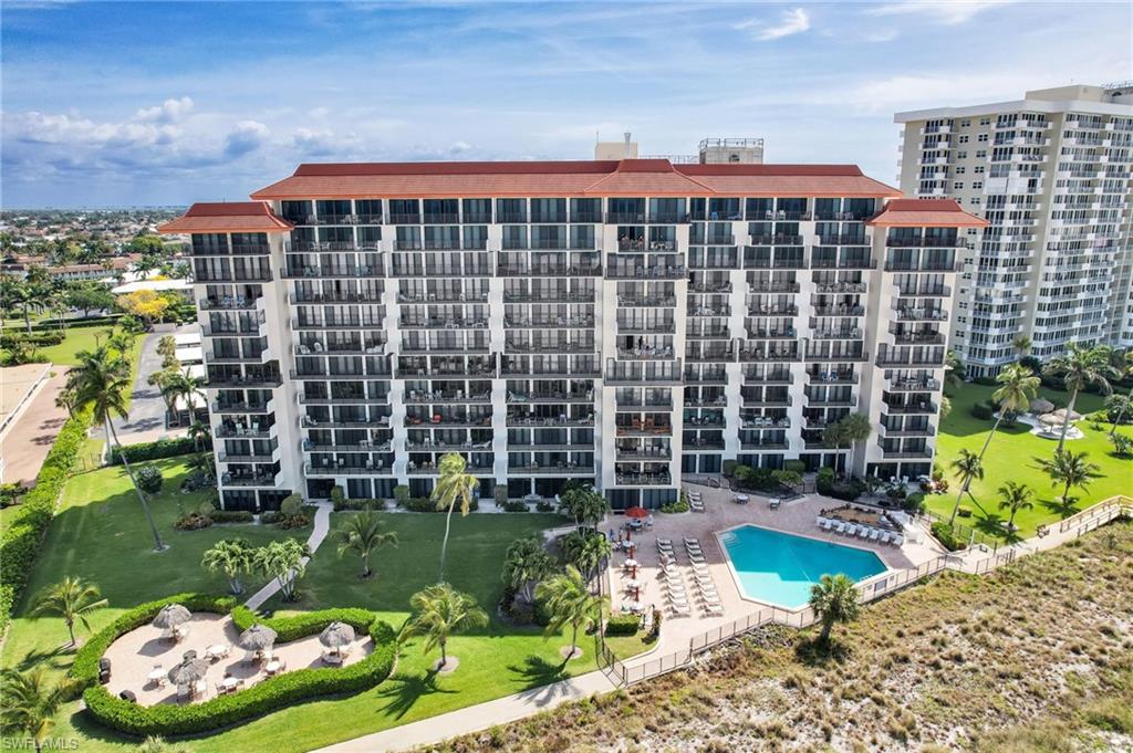 180 Seaview CT # 301