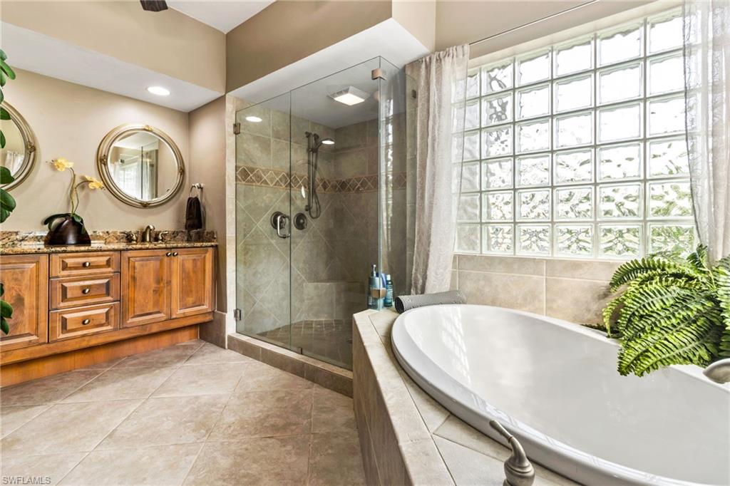 616 Hernando DR