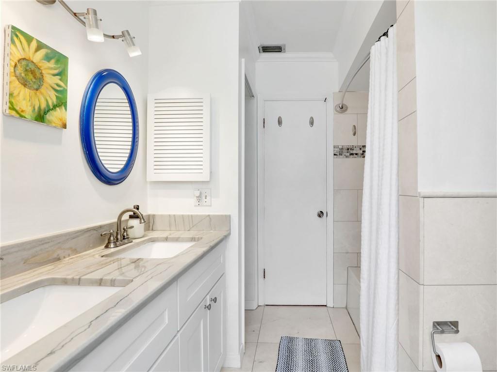 208 Mentor DR
