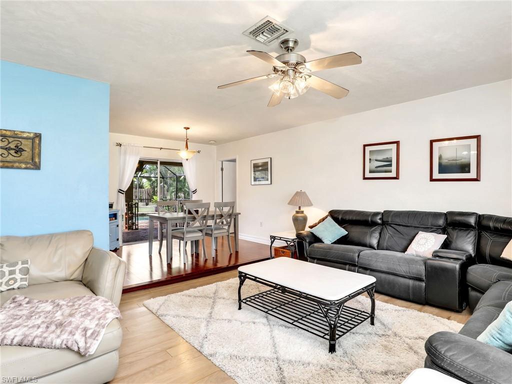 208 Mentor DR