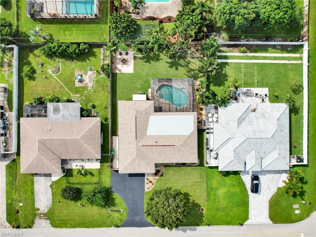 208 Mentor DR