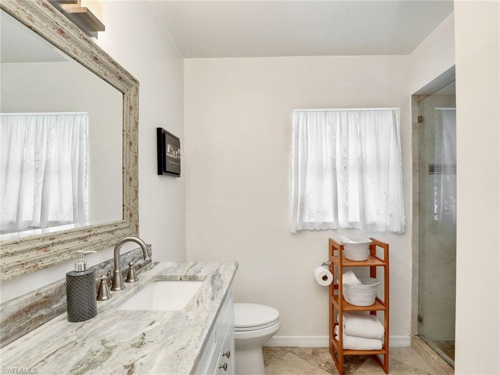 208 Mentor DR