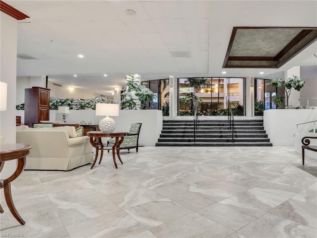 3215 Gulf Shore BLVD N # 504N