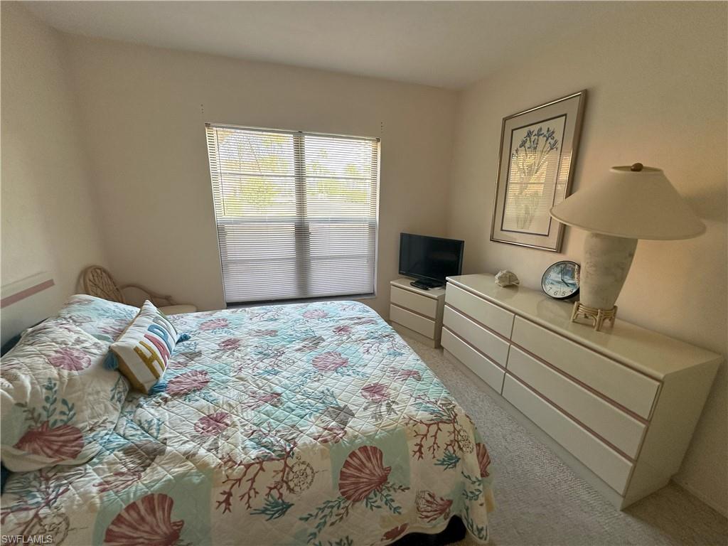 56 Greenbrier ST # 109 Unit: 2-109