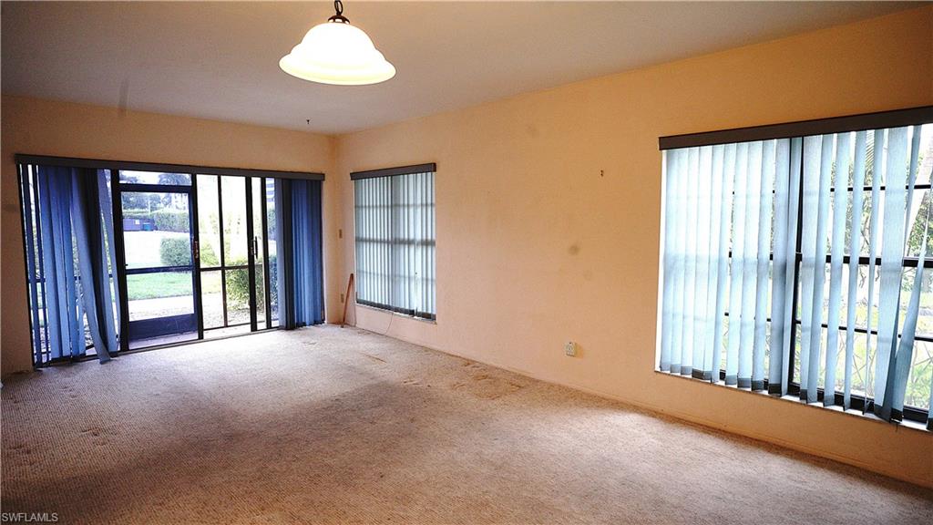 56 Greenbrier ST # 109 Unit: 2-109