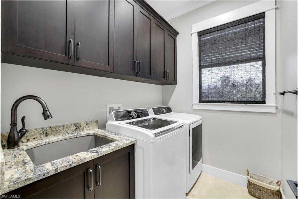 710 Wren ST, MARCO ISLAND