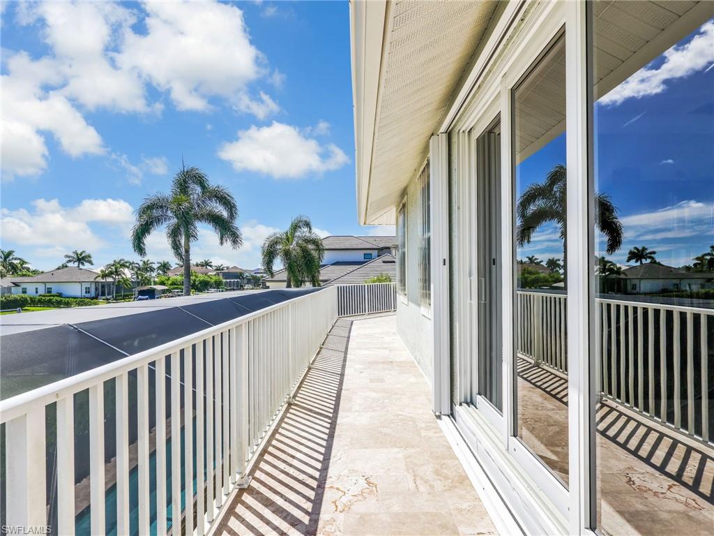 981 E Inlet DR