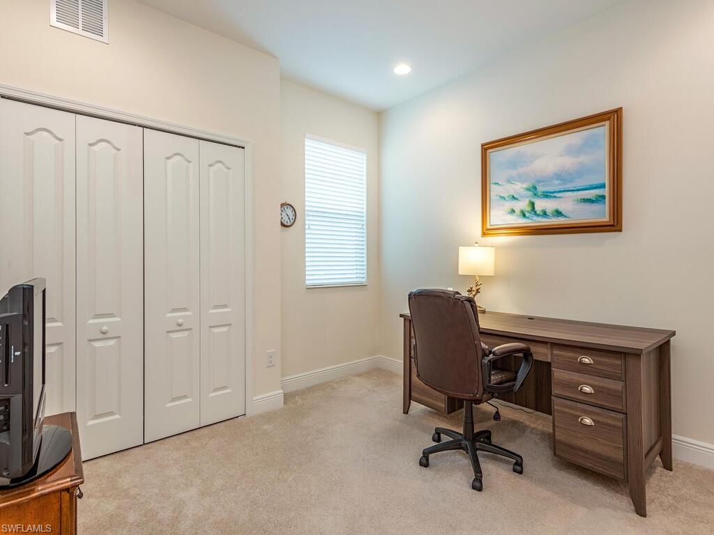 6981 Avalon CIR 1203
