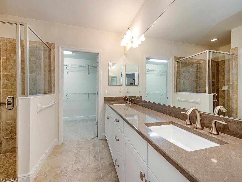 6981 Avalon CIR 1203