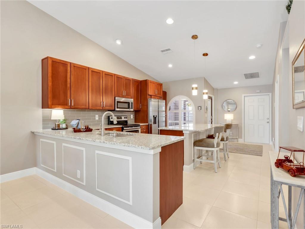 2214 Stacil CIR # 27