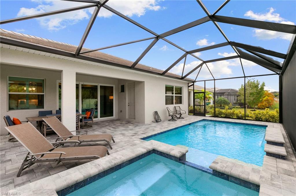 387 Grace Bay LN