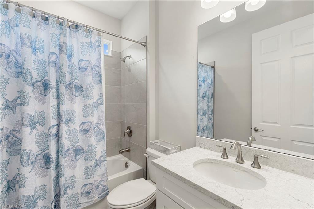 387 Grace Bay LN