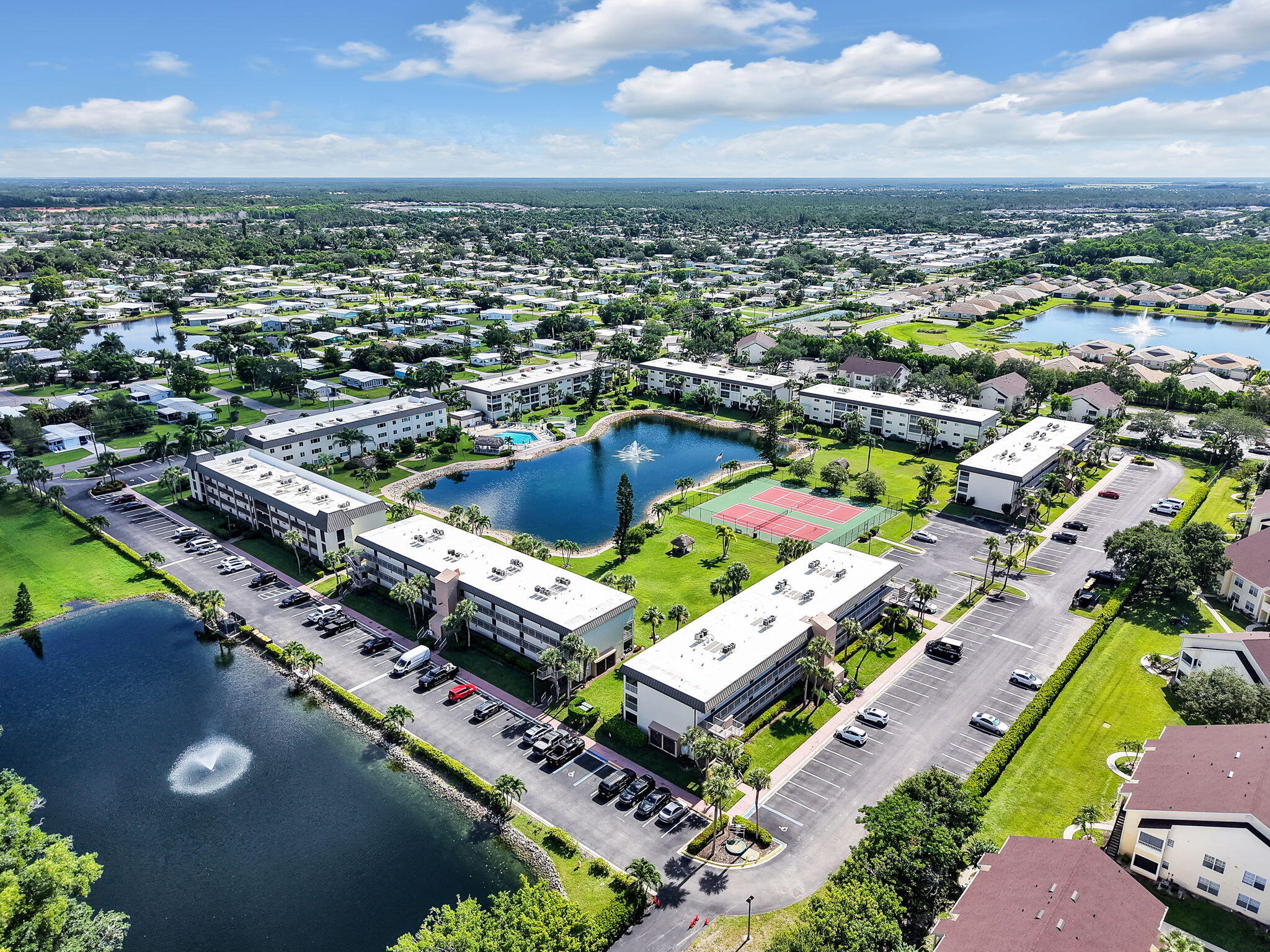 1004 MANATEE ROAD, H202