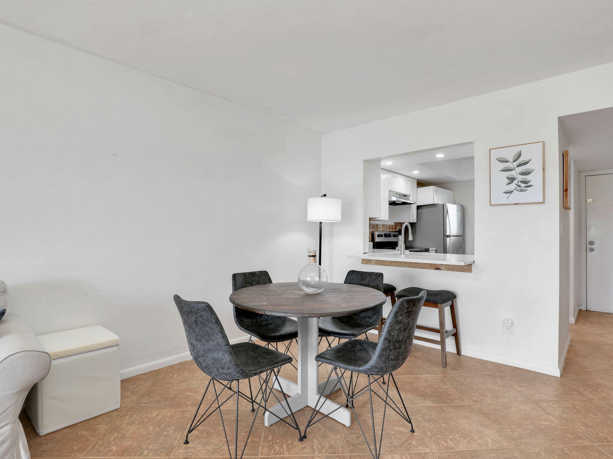 1004 MANATEE ROAD, H202