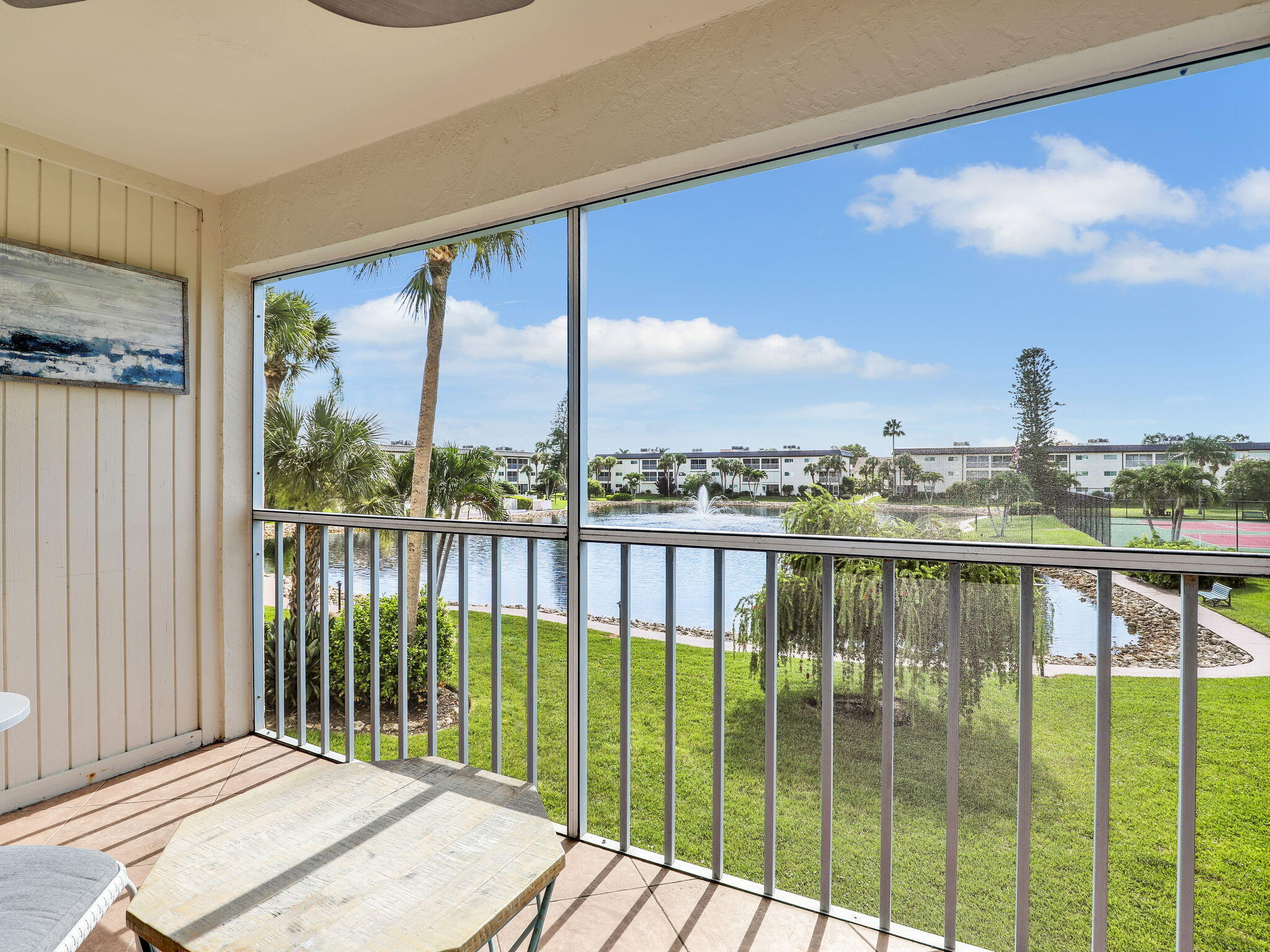 1004 MANATEE ROAD, H202