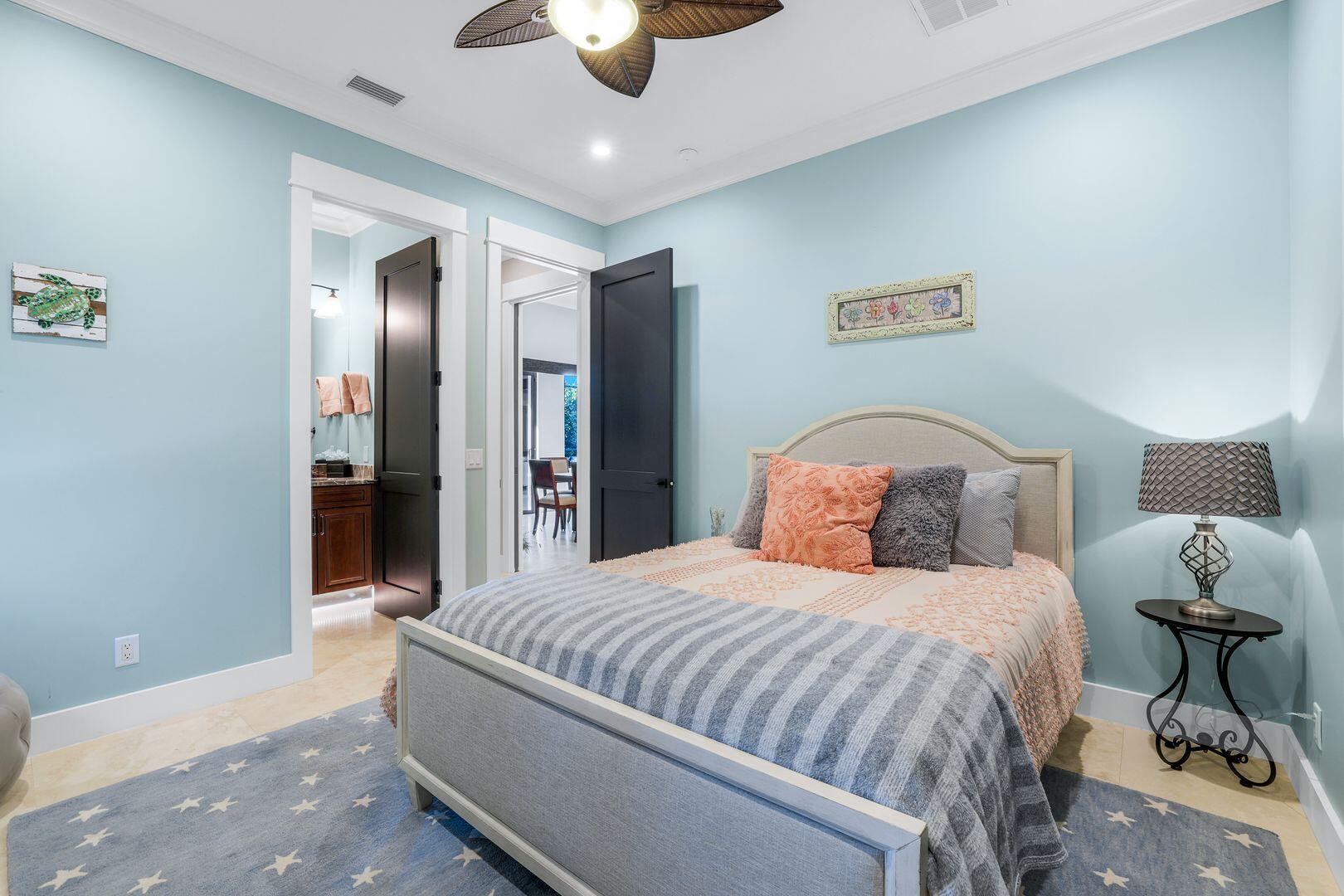 710 WREN STREET, Marco Island