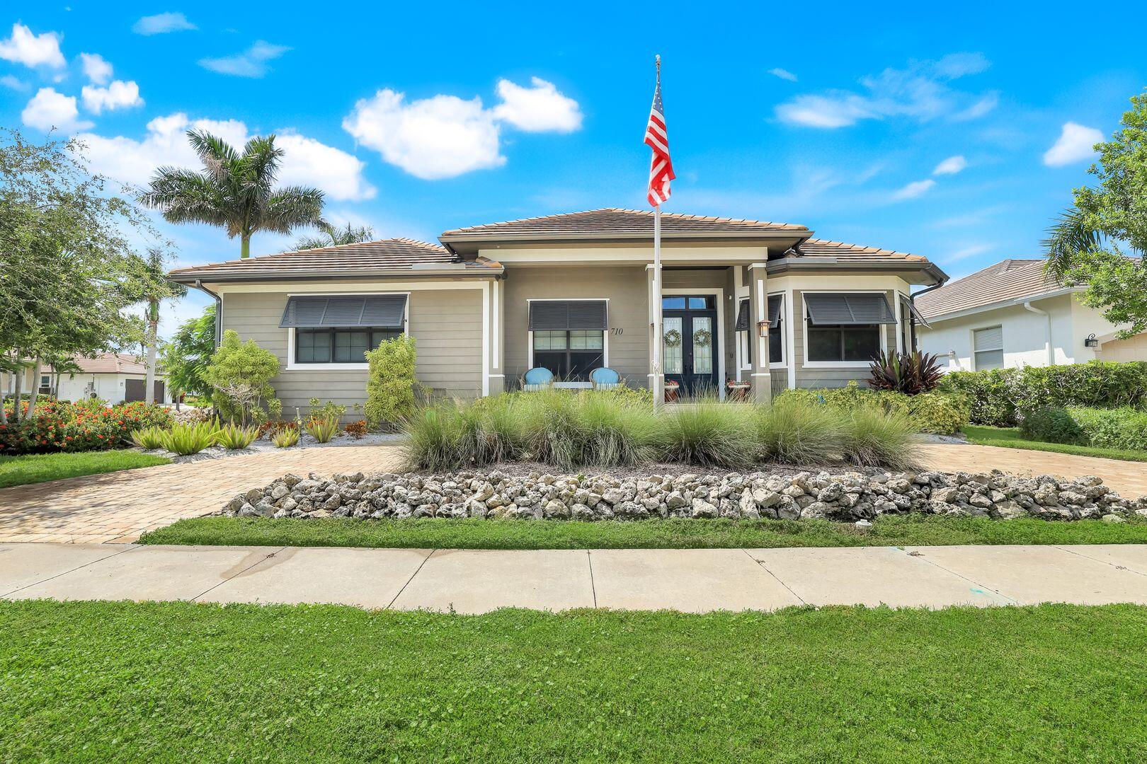 710 WREN STREET, Marco Island