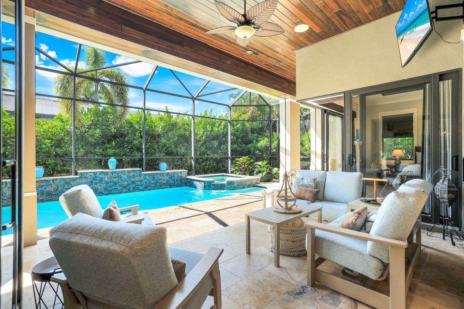 710 WREN STREET, Marco Island