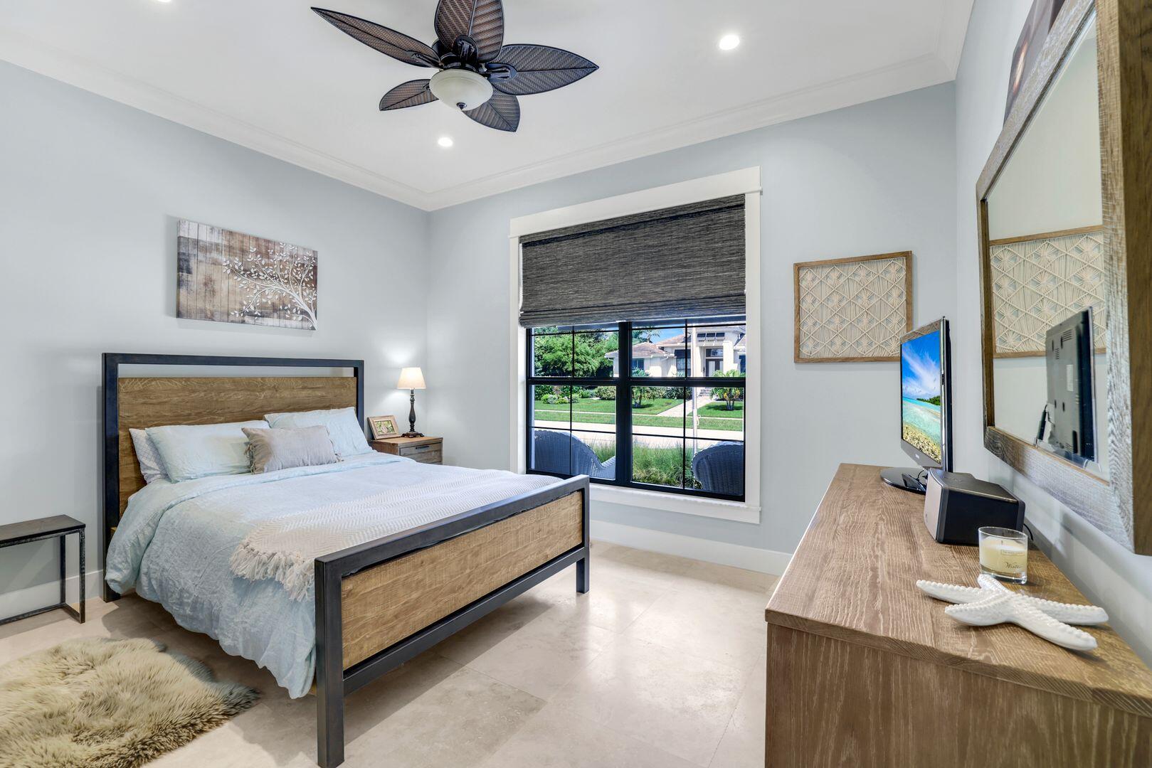 710 WREN STREET, Marco Island