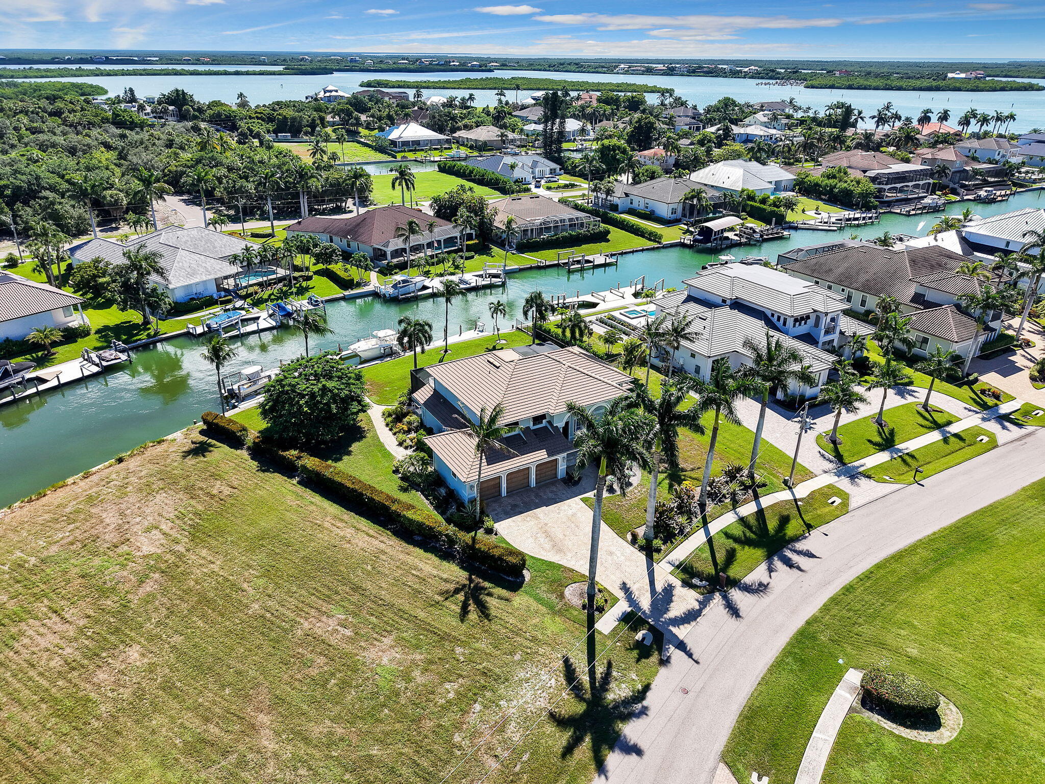 981 E INLET DRIVE