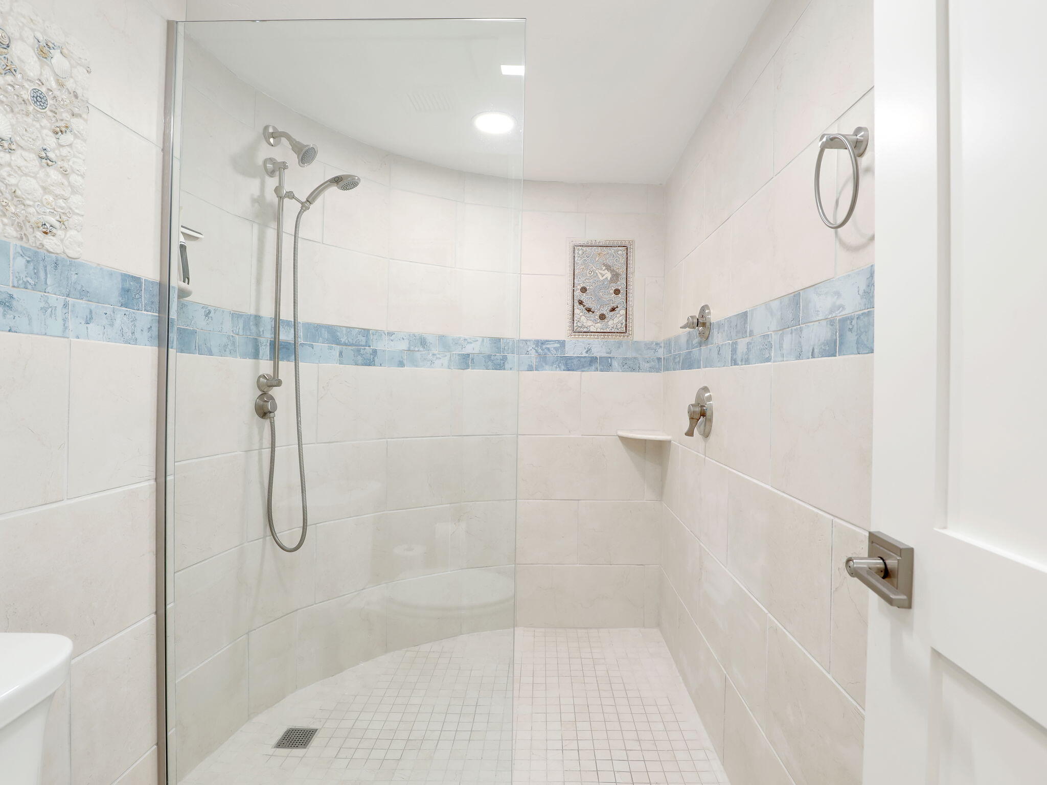 3215 GULF SHORE BOULEVARD N, 504N