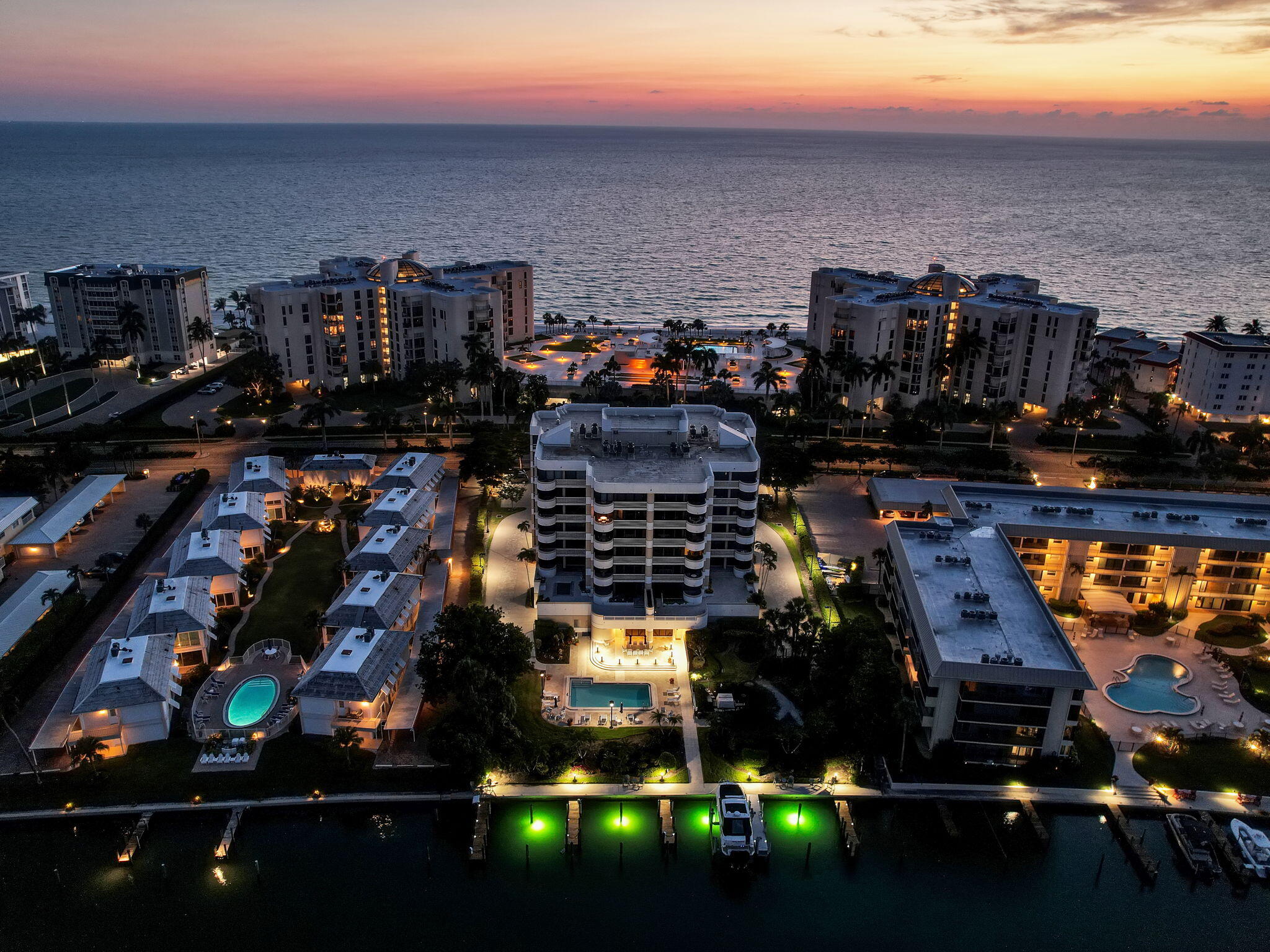 3215 GULF SHORE BOULEVARD N, 504N