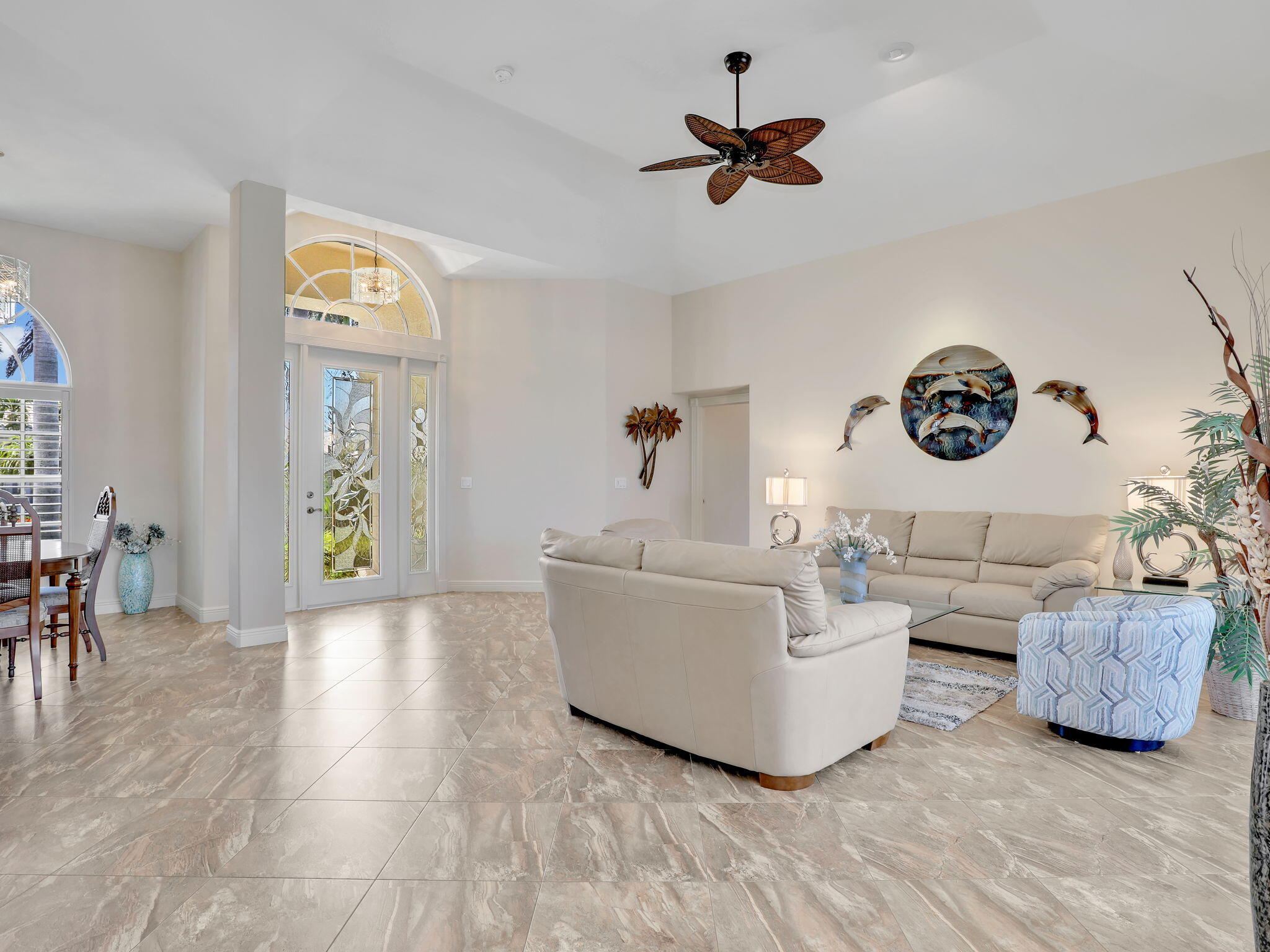 488 ADIRONDACK COURT