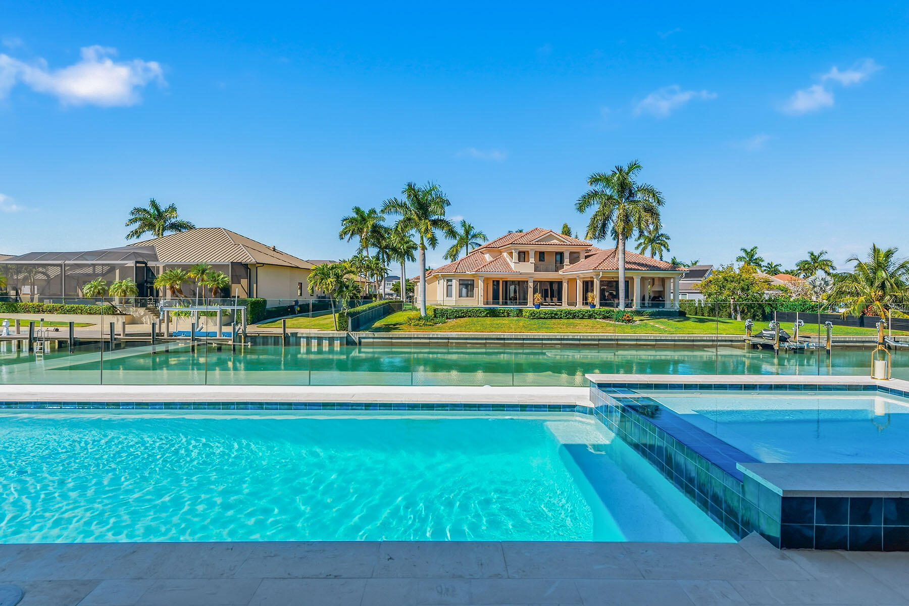 840 S HEATHWOOD DRIVE