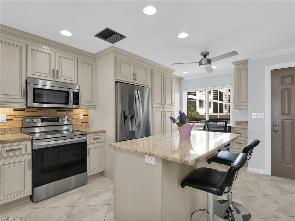 750 W Elkcam CIR # 107