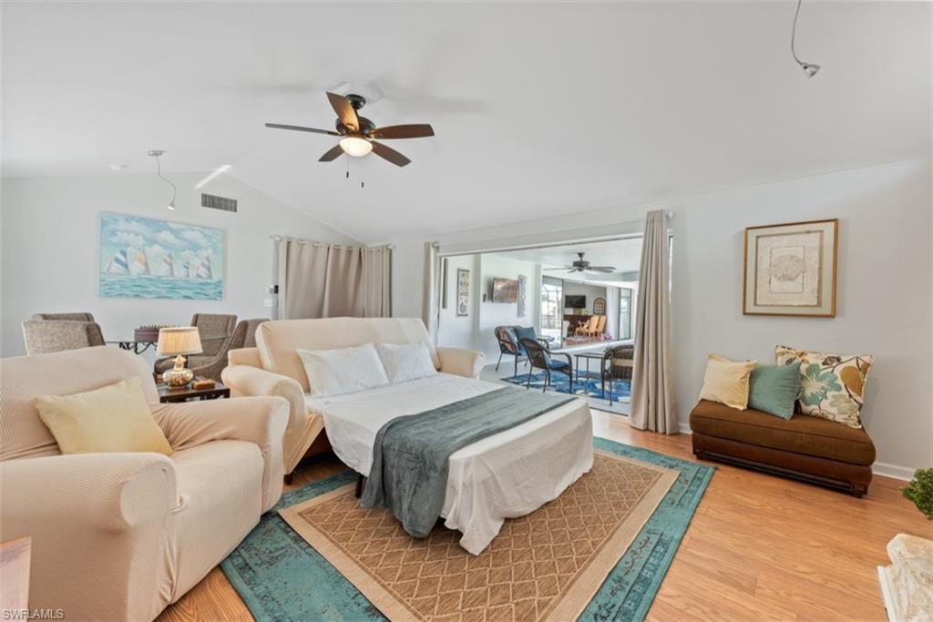 955 Iris CT