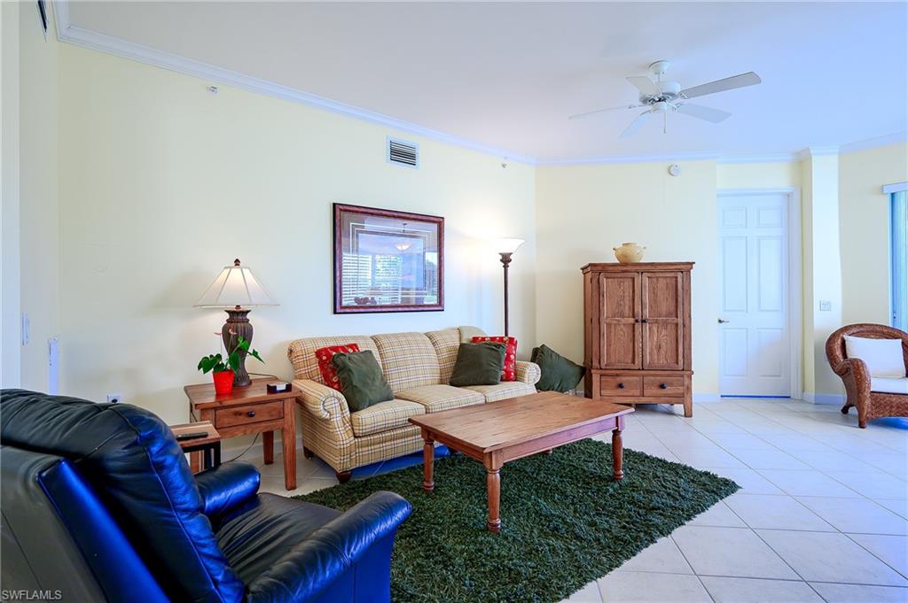 3052 Horizon LN 1207