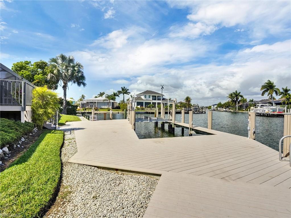 960 Beaver CT