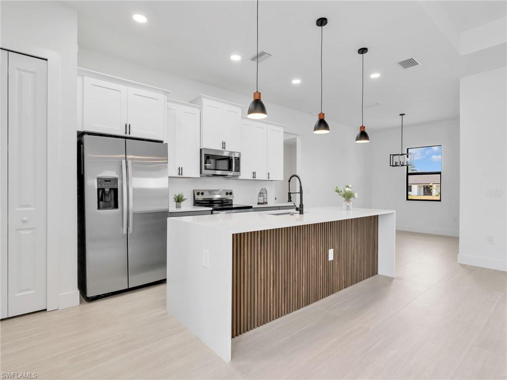 1505 17th ST
